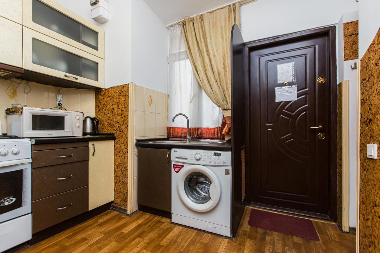 Квартира Подобово Біля Площі Ринок Вулиця Староєврейська 17 Lviv Eksteriør billede